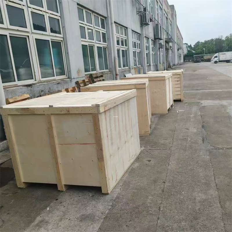 遂溪县尼勒克县：物流专线的高效货运之旅